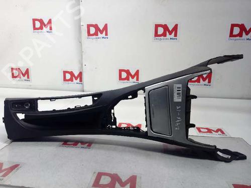 Used Middle console BMW 1 (E87) 116 d (116 hp) 12653021
