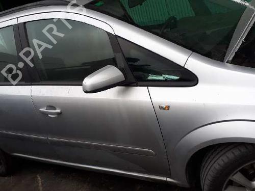 Used Right front door OPEL ZAFIRA / ZAFIRA FAMILY B (A05) 1.9 CDTI (M75) (120 hp) 12651903