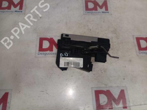 Used Front right lock NISSAN PRIMASTAR Van (X83) 1.9 dCi 100 (100 hp) 12837912