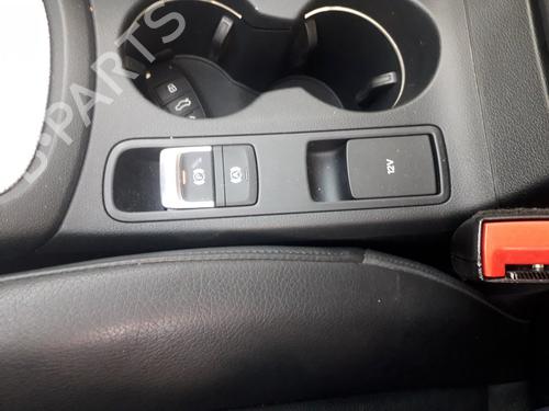 Used Hand brake AUDI Q3 (8UB, 8UG) [2011-2020]  13254328