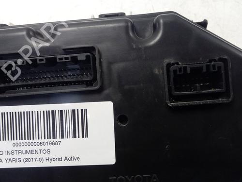 Instrument cluster TOYOTA YARIS (_P13_) 1.5 Hybrid (NHP130_, NHP130) | BP16380721C47 