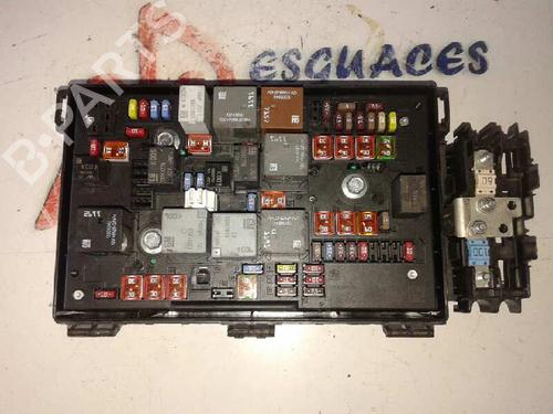 Used Fuse box OPEL ASTRA J (P10) [2009-2016]  12652423