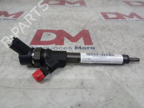 Used Injector TOYOTA YARIS (_P9_) 1.4 D-4D (NLP90_, NLP90R) (90 hp) 30372362