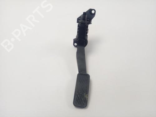 Pedal FORD FIESTA VII (HJ, HF) 1.0 EcoBoost (101 hp) 18529808