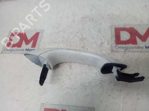 Front left exterior door handle BMW 5 Touring (F11) 530 d | BP12644746C128 