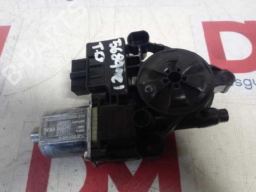 Right rear window motor SEAT LEON (5F1)  | BP12667342E22 