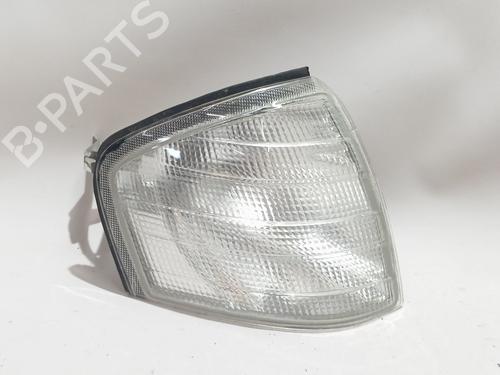 Used Right front indicator Right front indicator 37073341 37073341