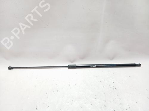 tailgate-lift-support-mercedes-benz-cla-c118-2019-31026205 main image