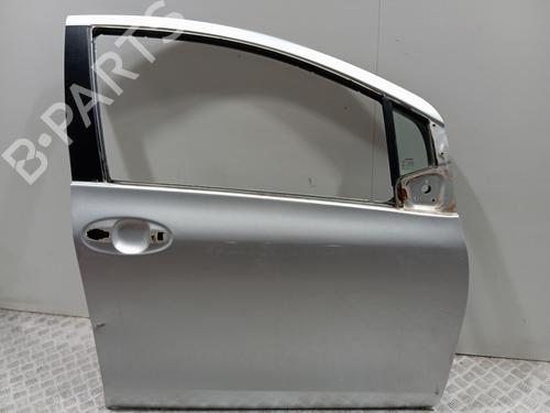Tür rechts vorne für Tür rechts vorne TOYOTA YARIS (_P9_) 1.3 VVT-i (SCP90_, SCP90R) (87 hp) 32988469 32988469