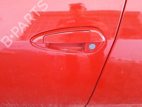 Used Front left exterior door handle FIAT GRANDE PUNTO (199_) 1.3 D Multijet (199.AXD11, 199.AXD1A, 199.AXD1B,... (90 hp) 13524541