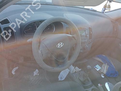 Engine control unit (ECU) HYUNDAI i30 (FD) 1.4 | BP21265511M57