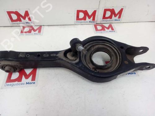 Used Left rear suspension arm HYUNDAI ix35 (LM, EL, ELH) [2009-2016]  12646864