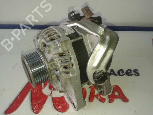 Used Alternator TOYOTA YARIS (_P13_) 1.4 D (NLP130_, NLP130) (90 hp) 29410487