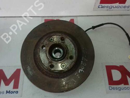 Used Right front steering knuckle RENAULT CLIO II (BB_, CB_) [1998-2016]  30370409