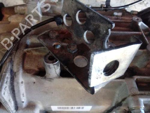 Gearbox IVECO DAILY III Van 35 S 9 V,35 C 9 V | BP29370820M3 