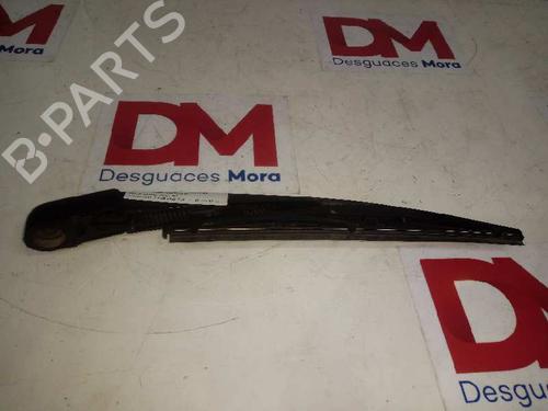 Used Rear windshield wiper arm SUZUKI SWIFT IV (FZ, NZ) 1.3 DDiS (AZG413D, ZC02S, ZC92S) (75 hp) 30371506