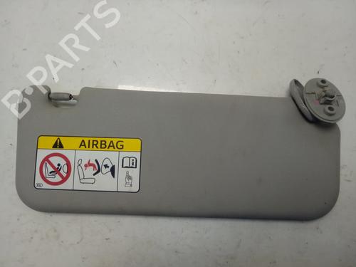 Right sun visor TOYOTA HILUX VIII Pickup (_N1_) 2.4 D (GUN112_, GUN122_, GUN135_, GUN120_, GUN135R,... | BP13546883I2 
