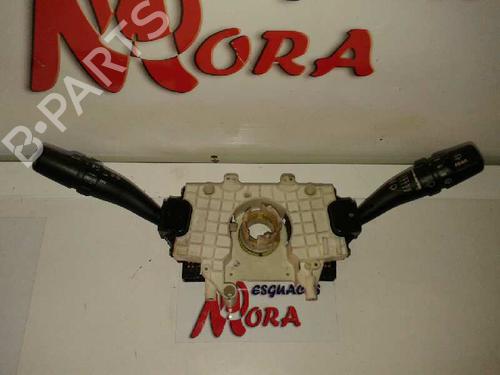 Used Headlight switch KIA SORENTO I (JC) 2.4 (139 hp) 16697449