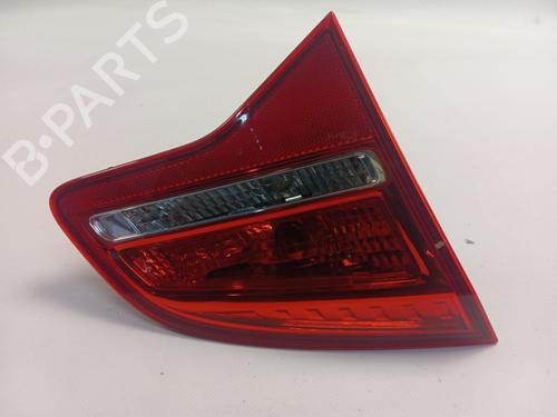 Used Left tailgate light OPEL MERIVA B MPV (S10) [2010-2017]  26187521