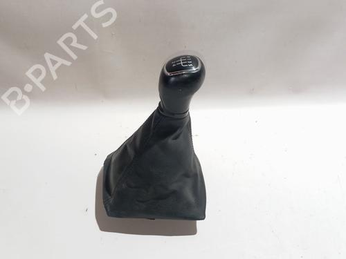 shift-knob-skoda-scala-nw1-2019-39107240 main image