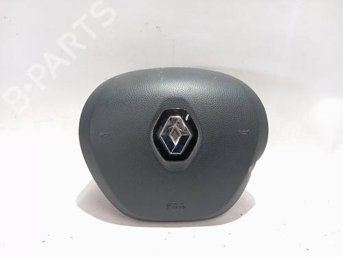 Used Driver airbag RENAULT TRAFIC II Bus (JL) [2001-2026]  31572045