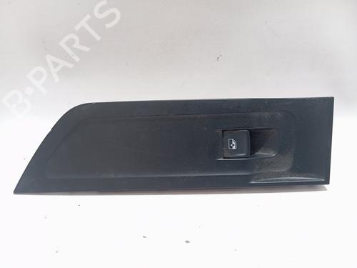 Used Right rear window switch SKODA SUPERB III (3V3) 2.0 TDI (150 hp) 30913977