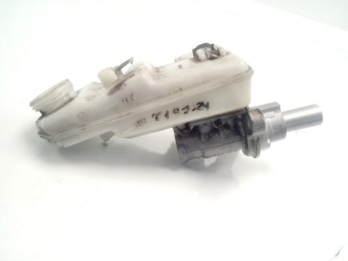 Used Brake master cylinder TOYOTA AVENSIS Saloon (_T27_) [2008-2018]  18864643