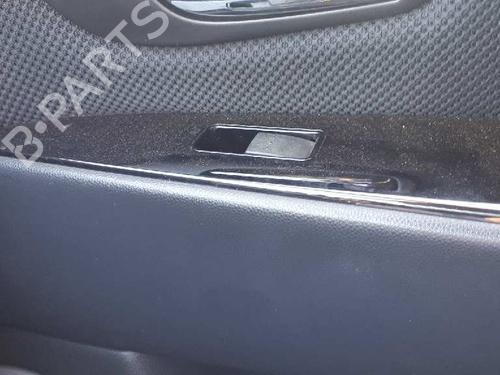 Used Right front window switch MAZDA 3 (BK) [2003-2009]  13453491