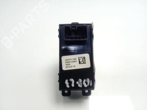 Right rear window switch KIA CEE'D (JD)  | BP30372719I28 