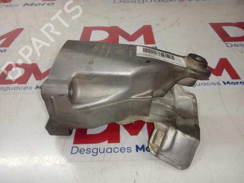 Used Engine mount MERCEDES-BENZ SPRINTER 3-t Bus (B906) [2006-2019]  17006541