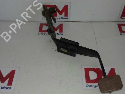 Used Clutch pedal NISSAN NAVARA (D22) 2.5 D 4x4 (133 hp) 30369445