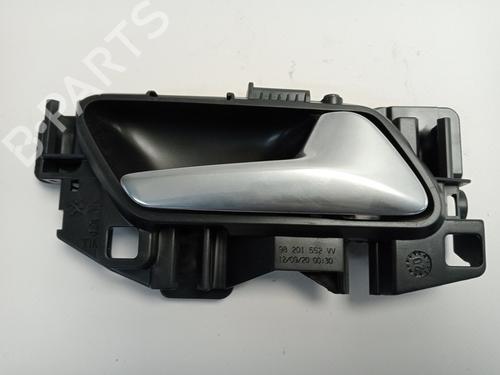 Used Rear right interior door handle PEUGEOT 208 II (UB_, UP_, UW_, UJ_) [2019-2025]  30373572