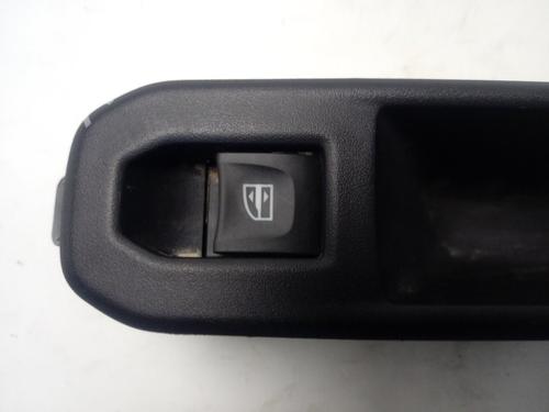 Left rear window switch DACIA DUSTER (HM_) 1.5 dCi 115 4x4 | BP30906635I29