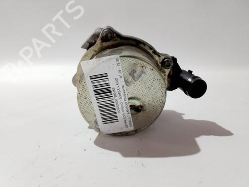 Used Vacuum pump RENAULT KANGOO / GRAND KANGOO II (KW0/1_) [2008-2025]  29070746