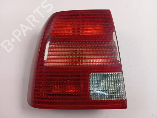 Used Left taillight VW PASSAT B5 (3B2) [1996-2001]  26886598