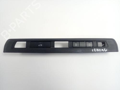 Used Switch PEUGEOT EXPERT Van (VF3A_, VF3U_, VF3X_) [2007-2025]  18656642
