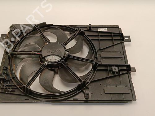 Used Radiator fan Radiator fan 37200636 37200636