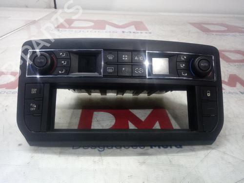 Used Climate control CITROËN C5 I (DC_) [2001-2005]  12674461