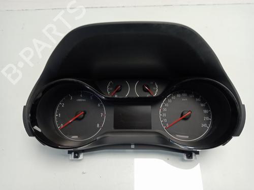 Used Instrument cluster OPEL CORSA F (P2JO) [2019-2025]  17858693