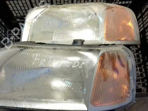Used Left headlight LAND ROVER FREELANDER I (L314) [1998-2006]  30369872