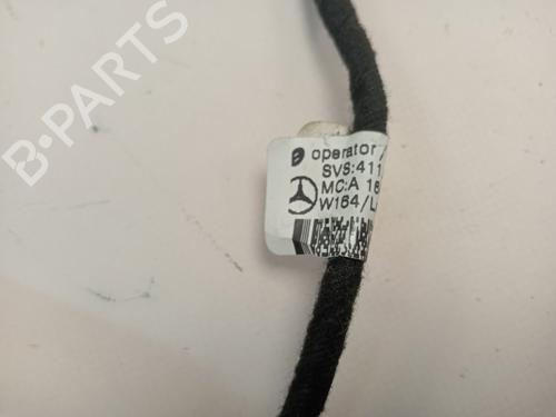 Left mirror MERCEDES-BENZ M-CLASS (W164) ML 320 CDI 4-matic (164.122) | BP29353879C26 