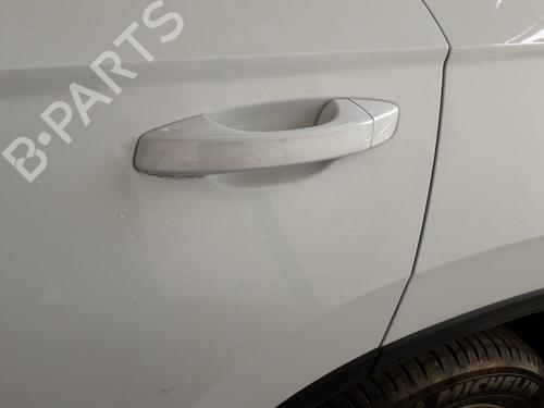 Rear left exterior door handle SKODA KAROQ (NU7, ND7) 1.5 TSI 5G0837205 |