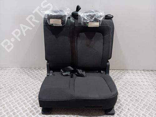 rear-seat-ford-kuga-iii-dfk-2019-34525975 main image