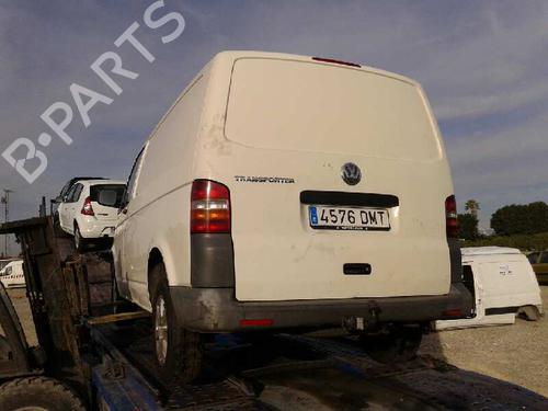 Oil radiator VW TRANSPORTER T5 Van (7HA, 7HH, 7EA, 7EH) 2.5 TDI | BP16866852M33