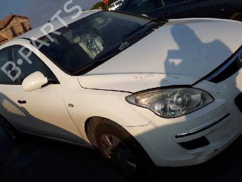 Used Parts HYUNDAI i30 Estate (FD)    2603839