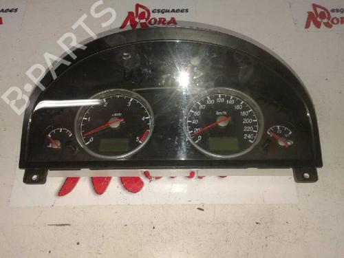 Used Instrument cluster FORD MONDEO III (B5Y) [2000-2007]  12676648