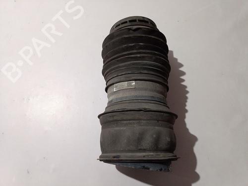 Used Left rear shock absorber Left rear shock absorber LAND ROVER RANGE ROVER VELAR (L560) 3.0 D300 SDV6 4x4 (300 hp) 40105401 40105401