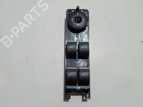Used Left front window switch Left front window switch FORD FOCUS III 1.5 EcoBoost (150 hp) 40105165 40105165