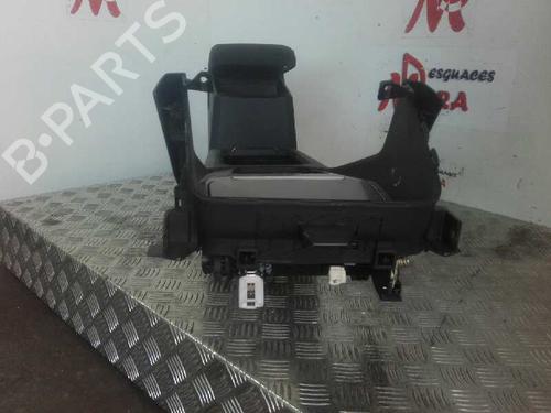 Armrest / Center console VW GOLF SPORTSVAN VII (AM1, AN1) 1.6 TDI | BP12934768I20 