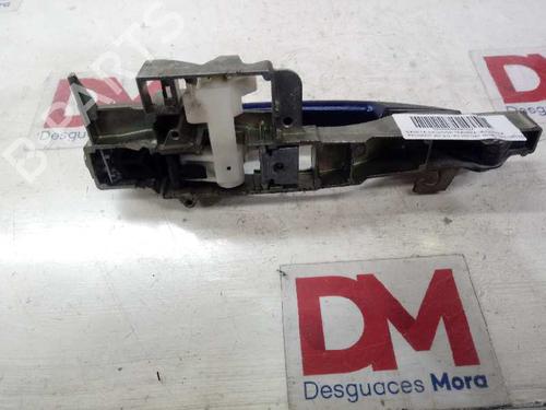 Used Rear left exterior door handle PEUGEOT 407 (6D_) 2.0 HDi 135 (6DRHRH, 6DRHRE, 6DRHRG, 6DRHRJ) (136 hp) 14515603